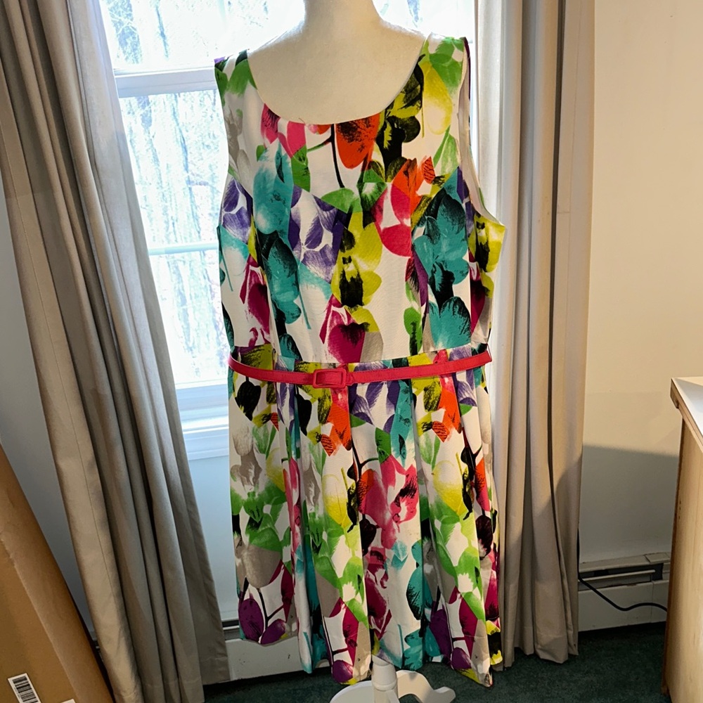 Colorful Floral Belted Dress with pockets